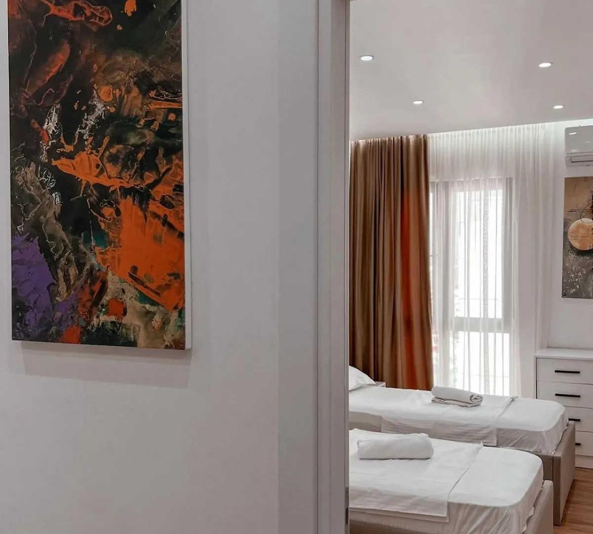 Lux Apartment At Arlis Tirana 0*,  Albania